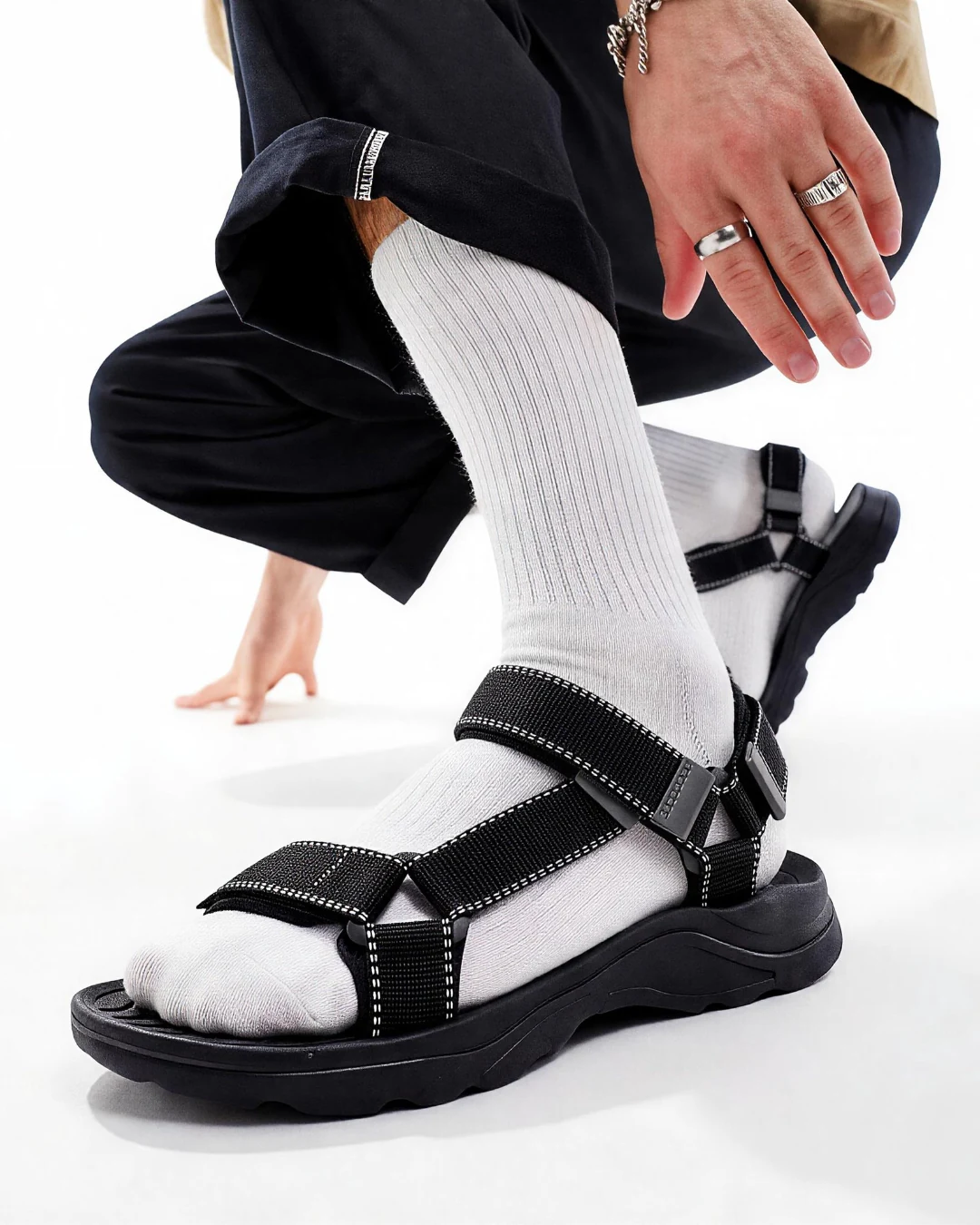 Sandal
